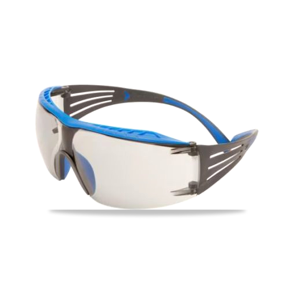 صورة منتج نظارة وقاية وسلامة مهنية رمادي أزرق 3 متر 3M موديل SF407XSGAF-BLU – اللون Amber – نوع الخامة بلاستيك - كود الصنف reemco-2027-0043950 - ماركة يباع من خلال reemco - توريد وتصوير حصري لشركة ريمكو القابضة السعودية