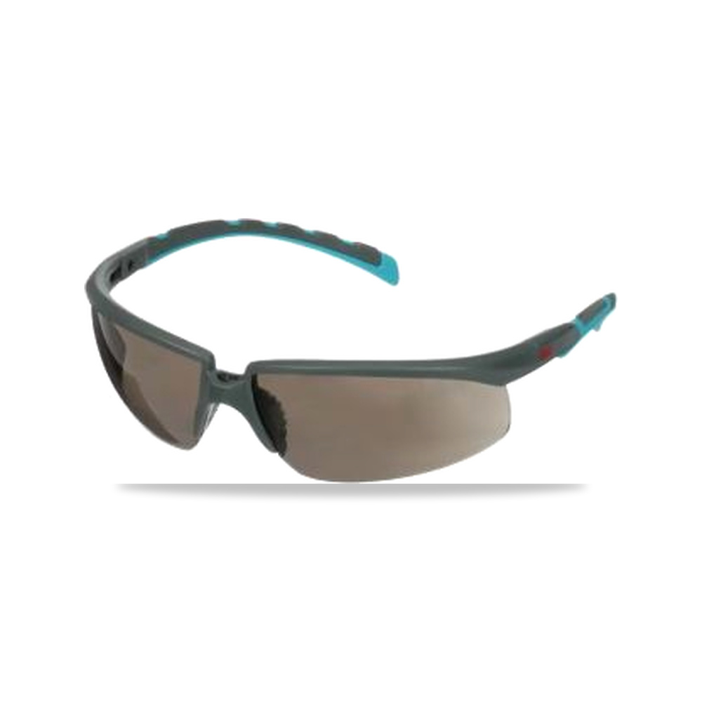 صورة منتج نظارة وقاية وسلامة مهنية رمادي أزرق 3 متر 3M موديل S2002SGAF-BGR – اللون Blue, Grey – نوع الخامة بلاستيك - كود الصنف reemco-2027-0050866 - ماركة يباع من خلال reemco - توريد وتصوير حصري لشركة ريمكو القابضة السعودية
