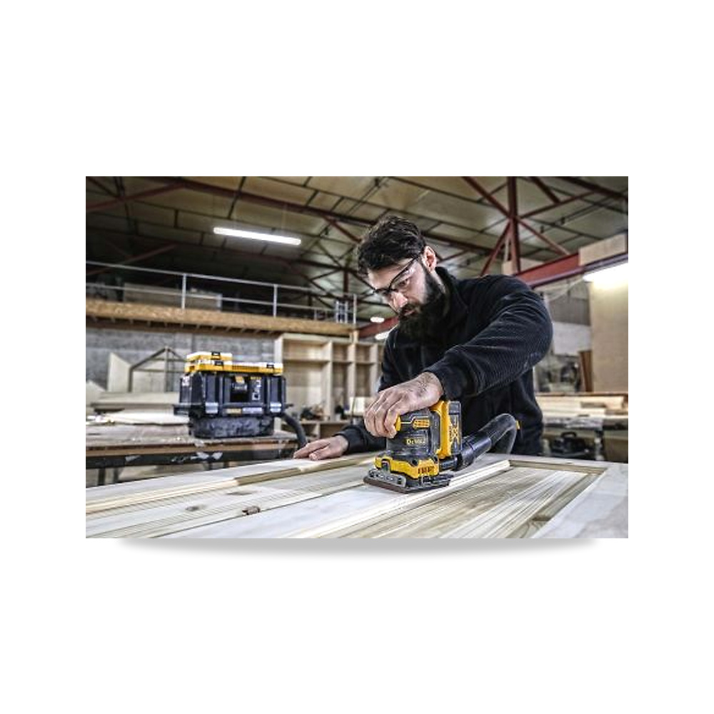 صورة منتج ماكينة صنفرة ترددية مدارية لاسلكي بدون فحمات (Brushless) 108 X 115 مم 18 فولت 1.6 مم DeWALT موديل DCW200N-XJ - كود الصنف reemco-2027-0239120 - ماركة يباع من خلال reemco - توريد وتصوير حصري لشركة ريمكو القابضة السعودية