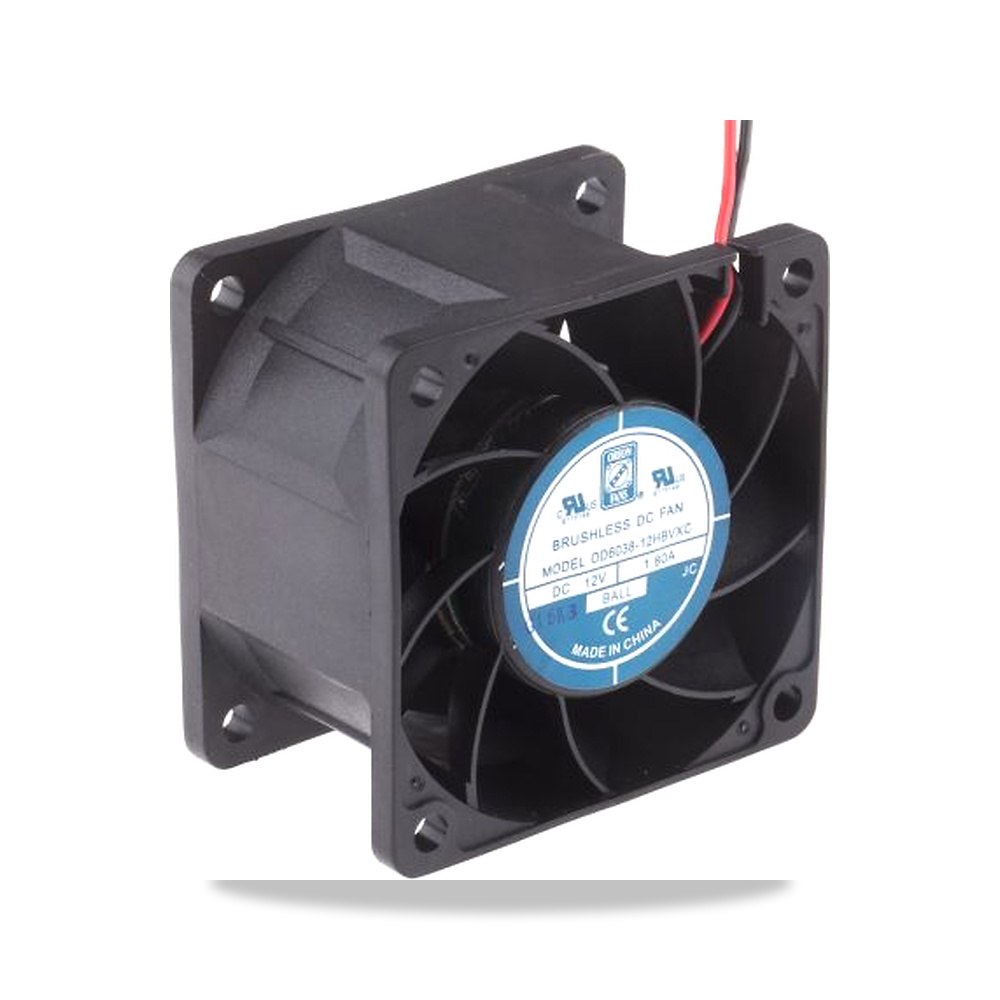 صورة منتج مروحة شفط وتبريد محورية (Axial Fan) 12 فولت 17 واط 1.42 أمبير 60 مم 38 مم RS PRO موديل 703-3436 - كود الصنف reemco-2027-0800808 - ماركة يباع من خلال reemco - توريد وتصوير حصري لشركة ريمكو القابضة السعودية