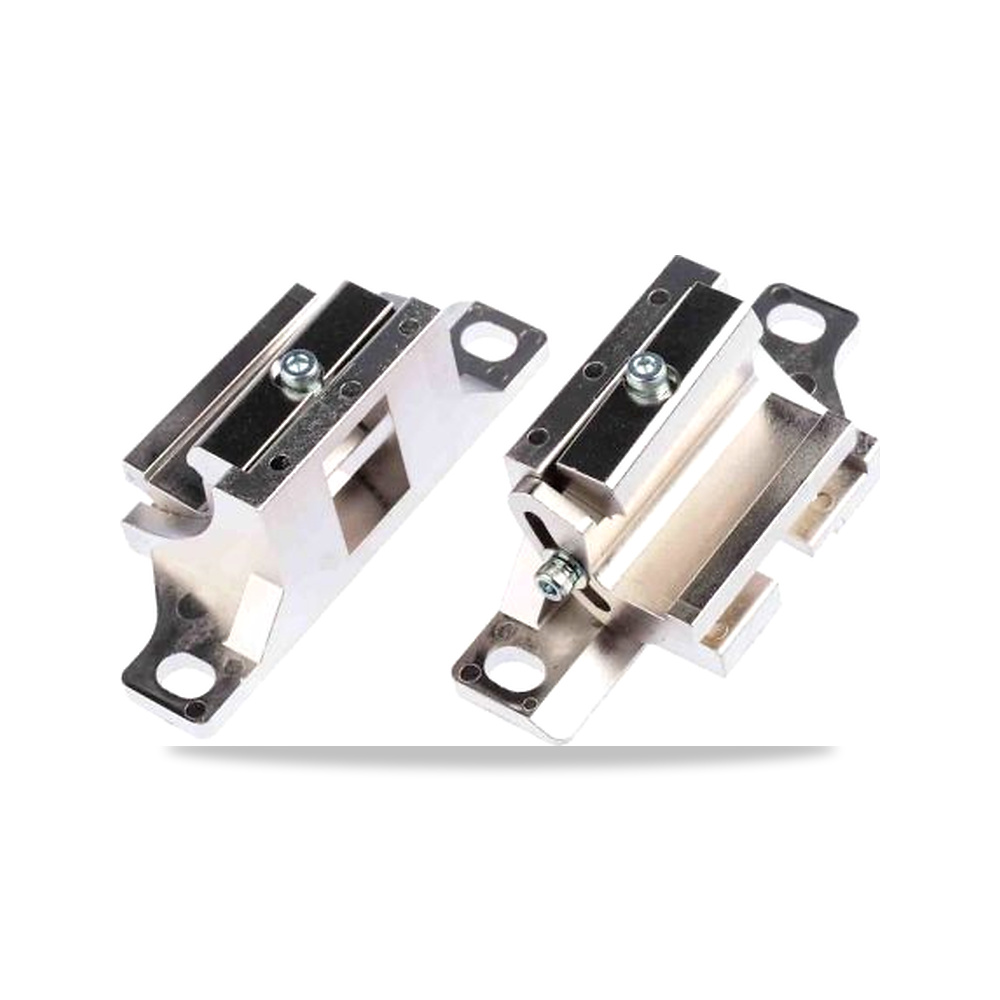 صورة منتج كتيفة وحامل تثبيت معدني (Bracket) 65 مم Omron موديل F39-LGA - كود الصنف reemco-2027-0910417 - ماركة يباع من خلال reemco - توريد وتصوير حصري لشركة ريمكو القابضة السعودية