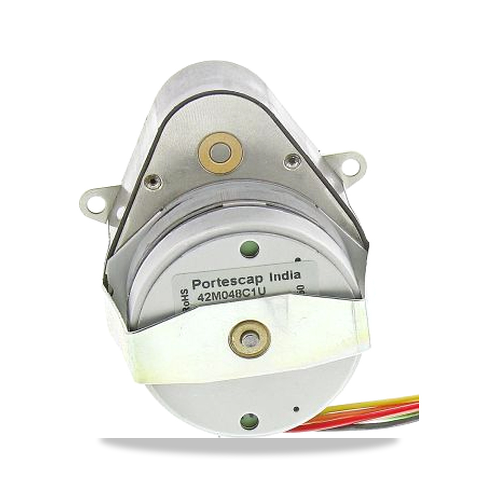 صورة منتج محرك كهربائي عمود دوران 5 فولت 4 مم M48 McLennan Servo Supplies موديل P542-M481U-G06L82 - كود الصنف reemco-2027-0920616 - ماركة يباع من خلال reemco - توريد وتصوير حصري لشركة ريمكو القابضة السعودية