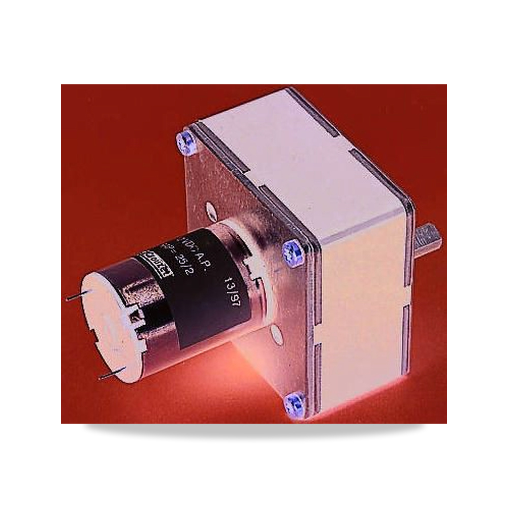 صورة منتج محرك كهربائي عمود دوران 3 فولت 24 فولت 8 مم 3 واط Crouzet موديل 82867009 – نوع الخامة Metal – 15 مم - كود الصنف reemco-2027-0978702 - ماركة يباع من خلال reemco - توريد وتصوير حصري لشركة ريمكو القابضة السعودية
