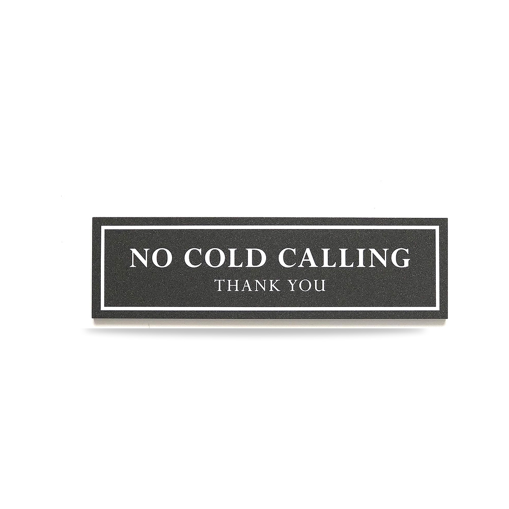 صورة منتج لافتة بعبارة No Cold Callers للباب الامامي – No Calling for Door – No Calls – اكريليك بسمك 5 ملم مقاس 6 سم × - كود الصنف reemco-2027-1392971 - ماركة يباع من خلال reemco - توريد وتصوير حصري لشركة ريمكو القابضة السعودية