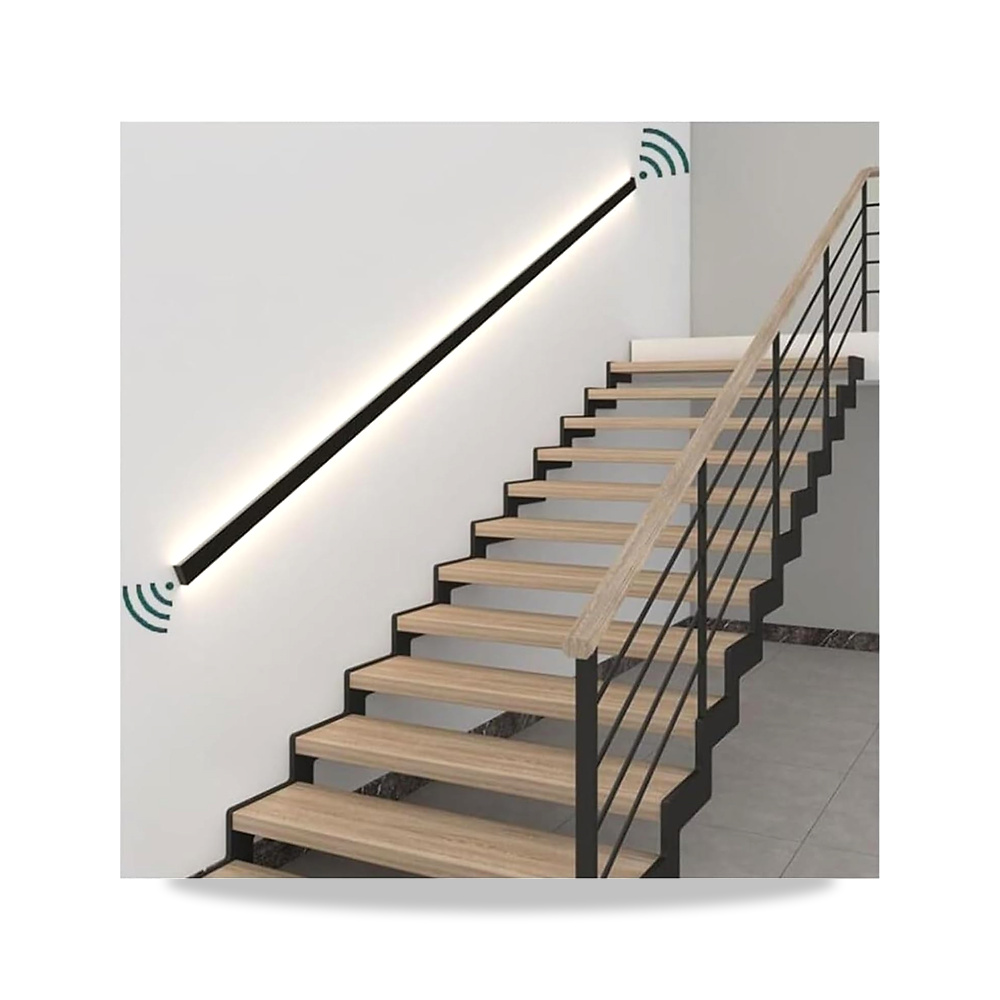 صورة منتج وحدة إنارة وإضاءة LED يثبت على الحائط أبيض 1 متر - كود الصنف reemco-2027-1531720 - ماركة يباع من خلال reemco - توريد وتصوير حصري لشركة ريمكو القابضة السعودية