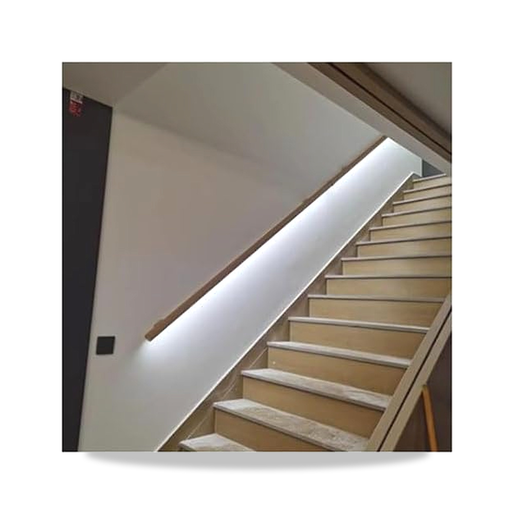 صورة منتج وحدة إنارة وإضاءة LED ألومنيوم 3 سم 1.2 متر - كود الصنف reemco-2027-1532046 - ماركة يباع من خلال reemco - توريد وتصوير حصري لشركة ريمكو القابضة السعودية