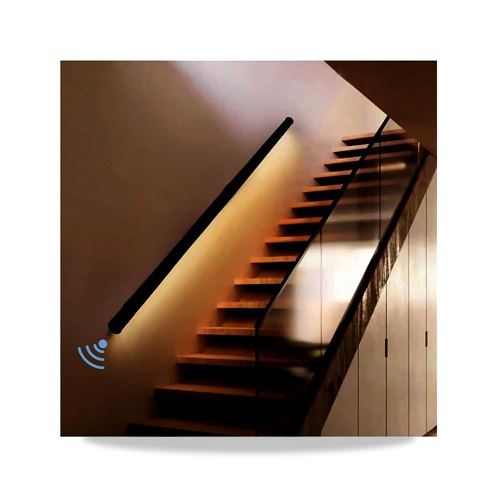 صورة منتج مصباح LED بمستشعر حركة، اضاءة داخلية مثبتة على الحائط للسلالم والممرات، تصميم الومنيوم دائري انيق، حل ذكي - كود الصنف reemco-2027-1533098 - ماركة يباع من خلال reemco - توريد وتصوير حصري لشركة ريمكو القابضة السعودية