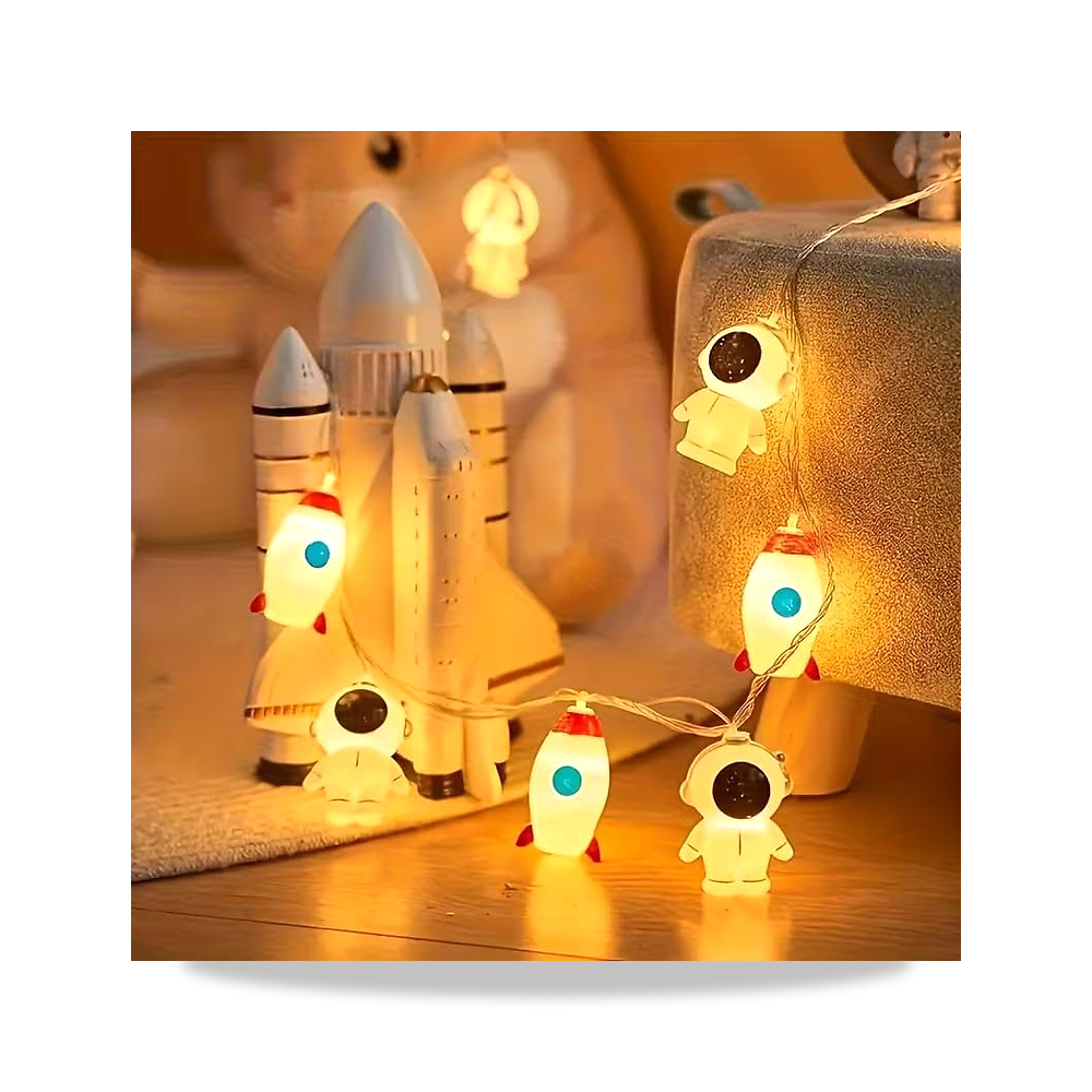 صورة منتج مصابيح زينة LED بتصميم رائد فضاء - كود الصنف reemco-2027-1535272 - ماركة يباع من خلال reemco - توريد وتصوير حصري لشركة ريمكو القابضة السعودية