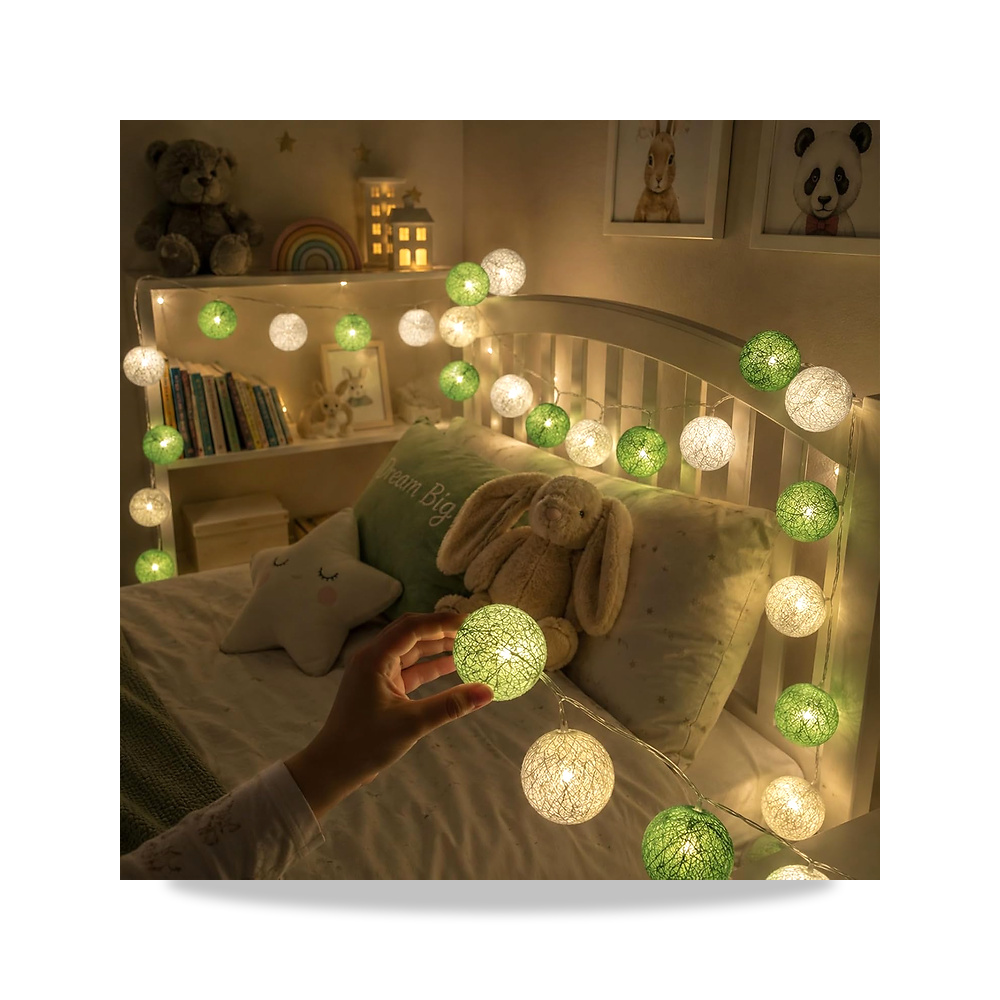 صورة منتج سلسلة مصابيح كرة قطنية 6 سم من فانسو، 10 LED بطول 1.5 متر، اخضر وابيض Fansu – اللون الفاتح أبيض دافئ – المادة بلاستيك PVC متين وقطن. - كود الصنف reemco-2027-1536416 - ماركة يباع من خلال reemco - توريد وتصوير حصري لشركة ريمكو القابضة السعودية