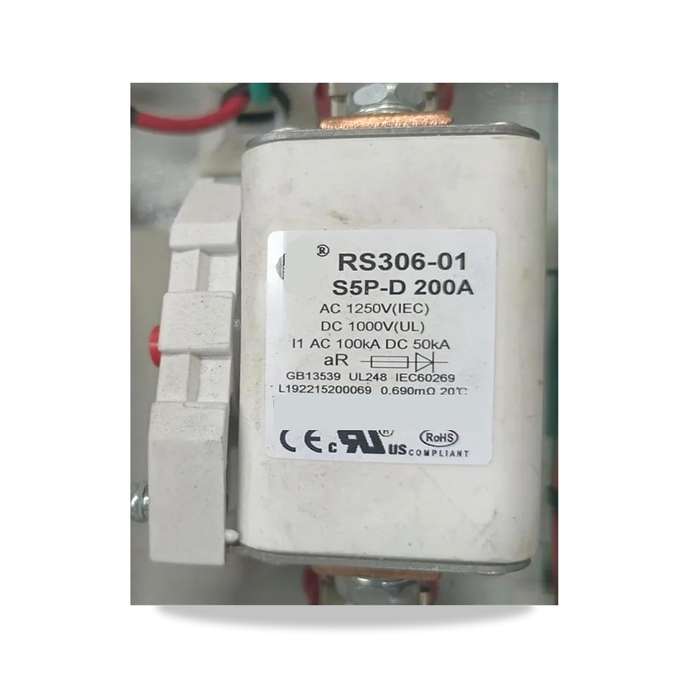 صورة منتج صمامات RS306 1 Q5Z 1250 فولت 690 فولت 450 أمبير 200 أمبير 400 أمبير CBKDXECYD – اللون فضي - كود الصنف reemco-2027-1585655 - ماركة يباع من خلال reemco - توريد وتصوير حصري لشركة ريمكو القابضة السعودية