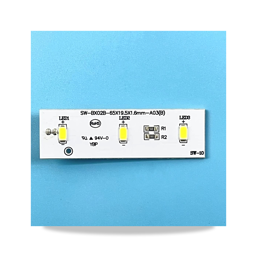 صورة منتج شريط اضاءة LED لثلاجة الكترولوكس ZBE2350HCA SW-BX02B من كوالاكو ZBE2350HCA SW-BX02B - كود الصنف reemco-2027-1759081 - ماركة يباع من خلال reemco - توريد وتصوير حصري لشركة ريمكو القابضة السعودية