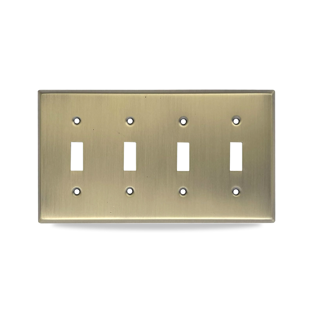 صورة منتج ريو سالتو لوحة مفاتيح اضاءة رباعية معدنية متوسطة الحجم من النحاس الاصفر بلون ذهبي عتيق، غطاء لمفتاح الضوء - كود الصنف reemco-2027-1780259 - ماركة يباع من خلال reemco - توريد وتصوير حصري لشركة ريمكو القابضة السعودية