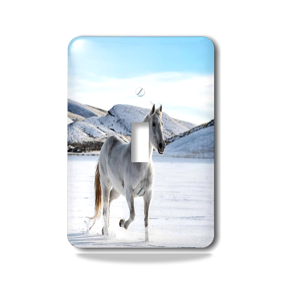 صورة منتج 3D روز مفتاح تبديل بتصميم حصان ابيض على الثلج lsp_280469_1، متعدد الالوان 3دي روز – المادة معدن – اللون ألوان متعددة - كود الصنف reemco-2027-1782010 - ماركة يباع من خلال reemco - توريد وتصوير حصري لشركة ريمكو القابضة السعودية