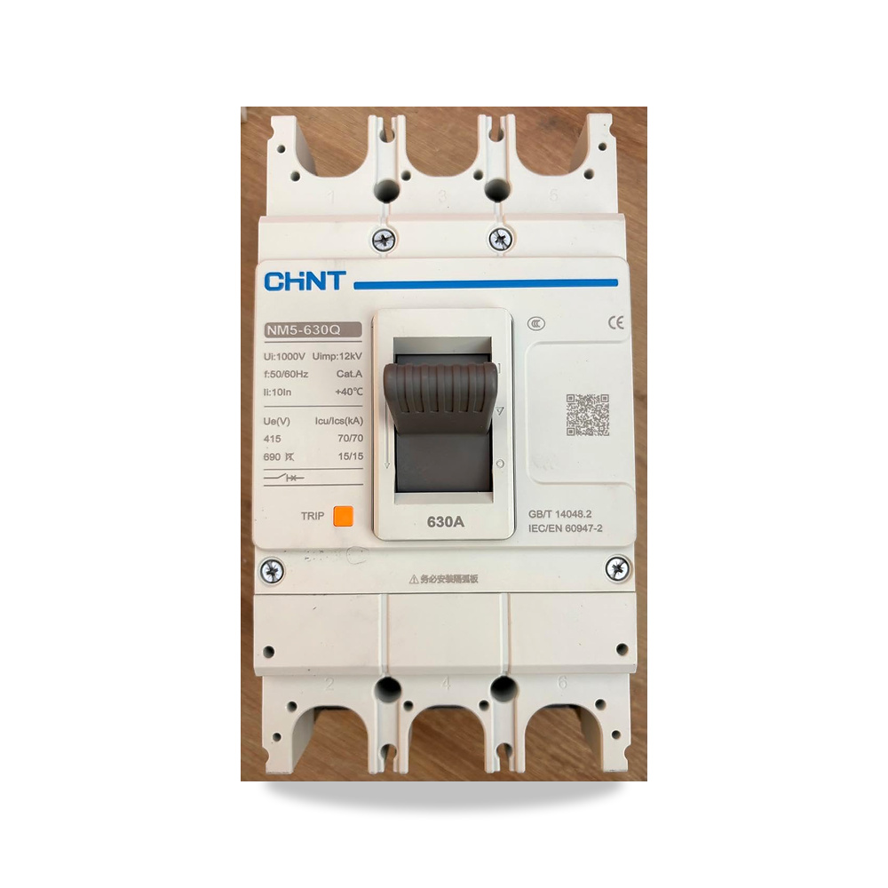 صورة منتج قاطع دائرة كهربائية مصبوب NM5-630Q 3P 630A من تشينت – 7,6العمق x 7,5العرض x 13الارتفاع سم - كود الصنف reemco-2027-1798992 - ماركة يباع من خلال reemco - توريد وتصوير حصري لشركة ريمكو القابضة السعودية