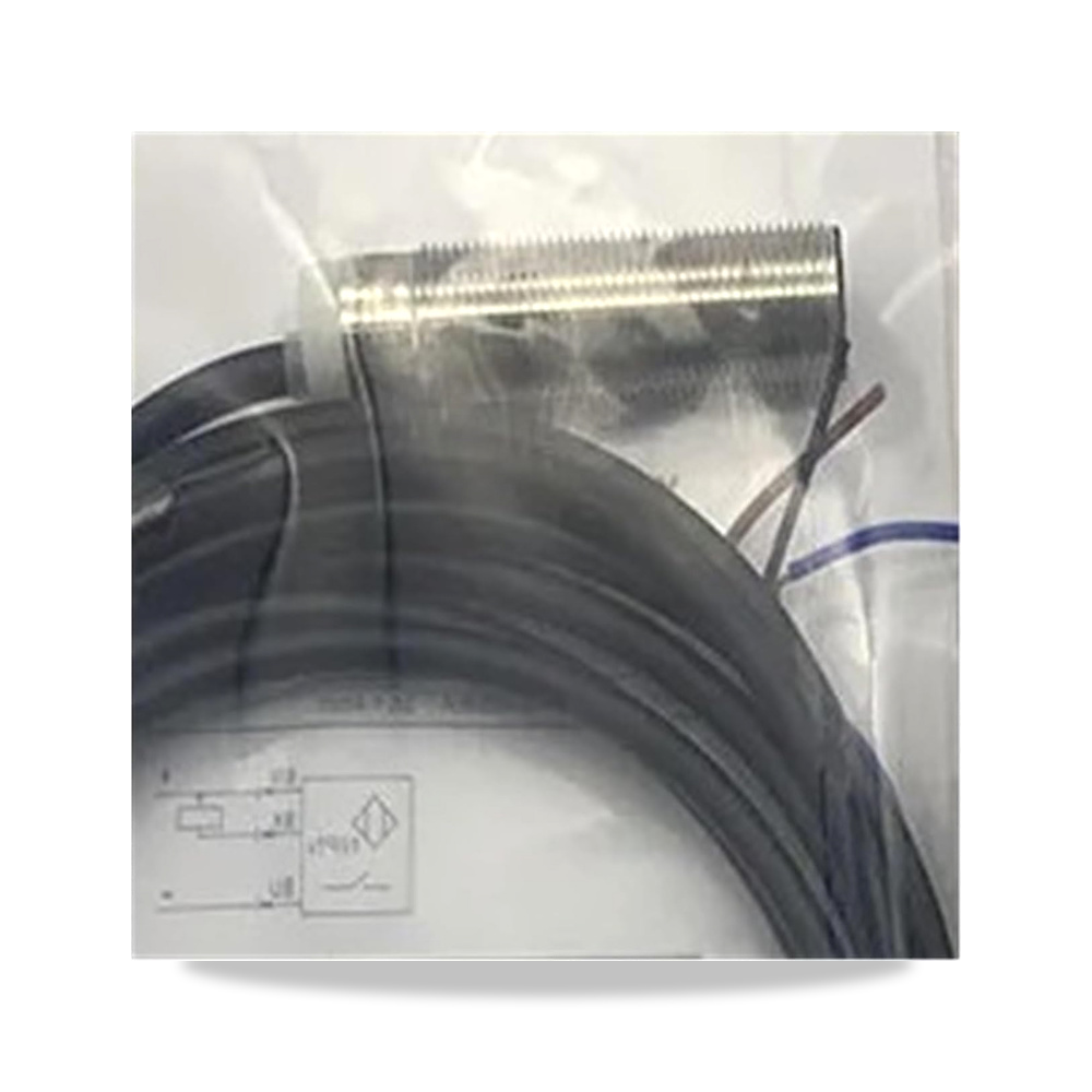 صورة منتج مفتاح تقارب بمستشعر XS612B1NAL2 XS612BLNAL2 - كود الصنف reemco-2027-1870123 - ماركة يباع من خلال reemco - توريد وتصوير حصري لشركة ريمكو القابضة السعودية