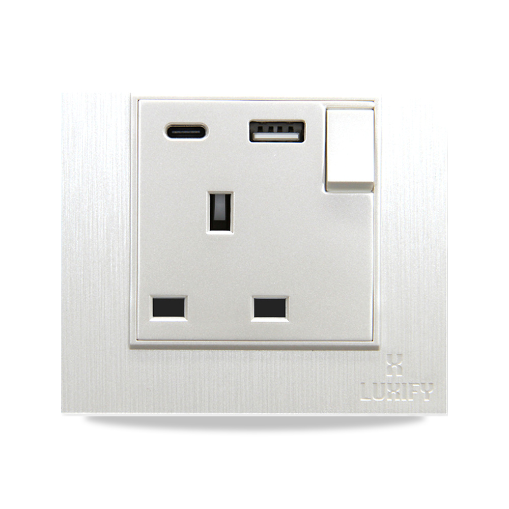 صورة منتج فيش 13 امبير+ LUXIFY USB + TYPE C لؤلؤي - كود الصنف reemco-2027-1931173 - ماركة يباع من خلال reemco - توريد وتصوير حصري لشركة ريمكو القابضة السعودية