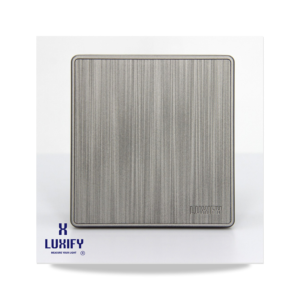 صورة منتج تسكيرة 7 × 7 LUXIFY سلفر – اللون / التشطيب فضي - كود الصنف reemco-2027-1931240 - ماركة يباع من خلال reemco - توريد وتصوير حصري لشركة ريمكو القابضة السعودية