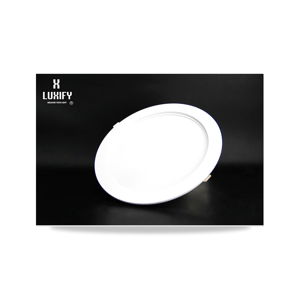 صورة منتج ليد “8 كريمي LUXIFY 30W – 4000K SMD – 30 واط - كود الصنف reemco-2027-1931292 - ماركة يباع من خلال reemco - توريد وتصوير حصري لشركة ريمكو القابضة السعودية