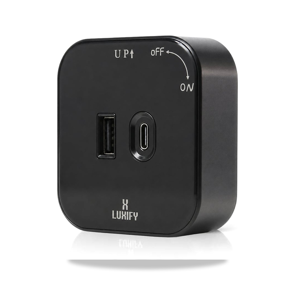 صورة منتج فيش مسطرة مربع اسود LUXIFY USB+TYPE C – 3250 واط - كود الصنف reemco-2027-1931782 - ماركة يباع من خلال reemco - توريد وتصوير حصري لشركة ريمكو القابضة السعودية