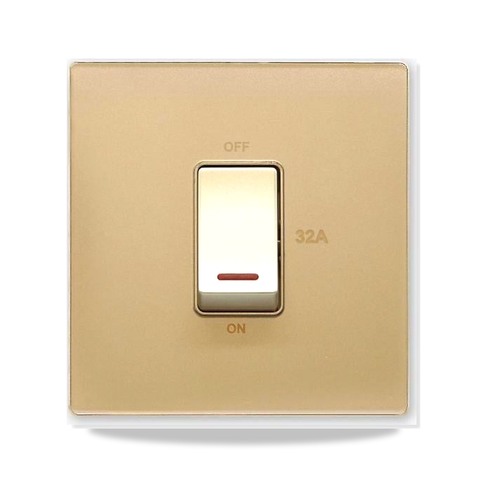 مفتاح سخان ماء مفرد 32 أمبير - مرجع P735032889