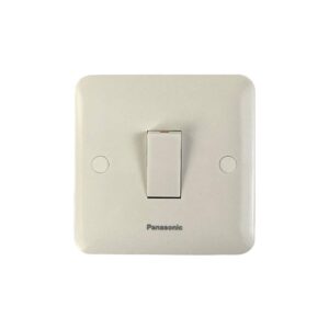 مفتاح كهربائي مفرد 10 أمبير أبيض باناسونيك