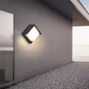 مصباح جداري خارجي للبوابة — إضاءة صفراء، شكل مربع، تصميم عصري، 12 واط