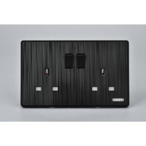 فيشة مزدوجة 13 أمبير من LUXIFY — أسود مطوّر