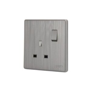 قابس 13 أمبير بمفتاح LUXIFY — لون فضي مطوّر