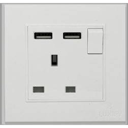 قابس 13 أمبير بمنفذ USB من لوكسيفاي (LUXIFY) — أبيض