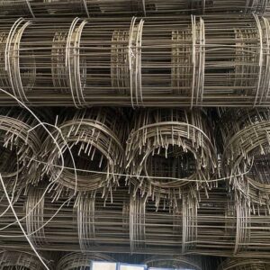 Multi-purpose netting with 15 cm openings — 1 meter wide x 20 meters long