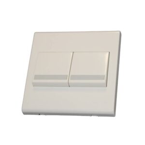 مفتاح كهربائي عادي عريض 16 أمبير — أبيض من باناسونيك (صنع تايلاندي)