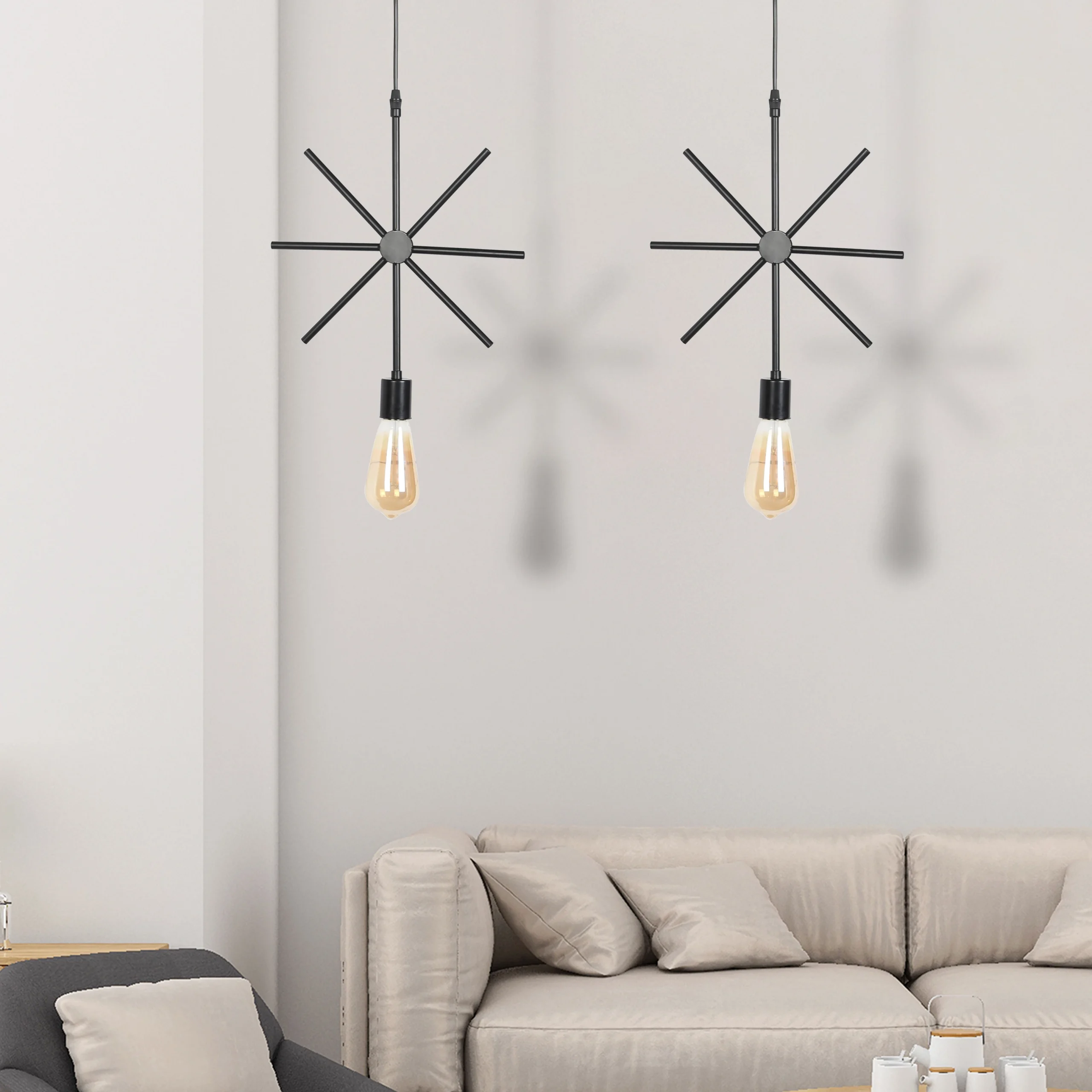 علاقة سوداء بنجمة استيل مميزة