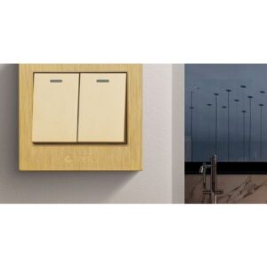 اللون الذهبي