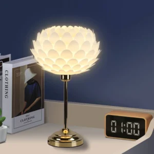 أباجورة مودرن ذهبية مفردة