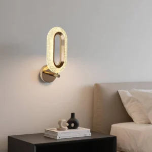 أبليك جداري ذهبي مودرن بثلاث إضاءات