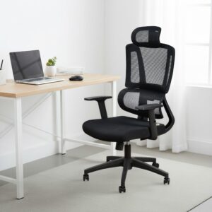 كرسي مكتب أسود مودرن دوار وقابل للتعديل