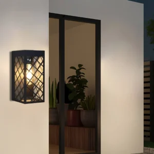 فانوس جداري صغير أسود