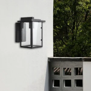 فانوس جداري أسود