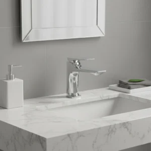 صنبور مغسلة مربع قصير بمقبض مزخرف، تشطيب كروم مع ليّات