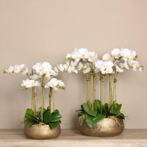 أوركيد صناعي في أصيص ذهبي