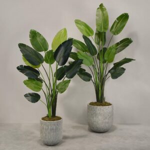 نبات صناعي (عصفور الجنة) مع أصيص