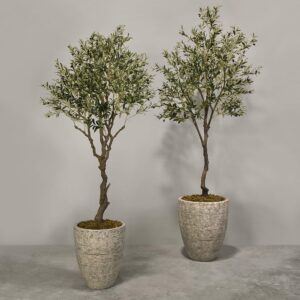 شجرة زيتون صناعية في أصيص