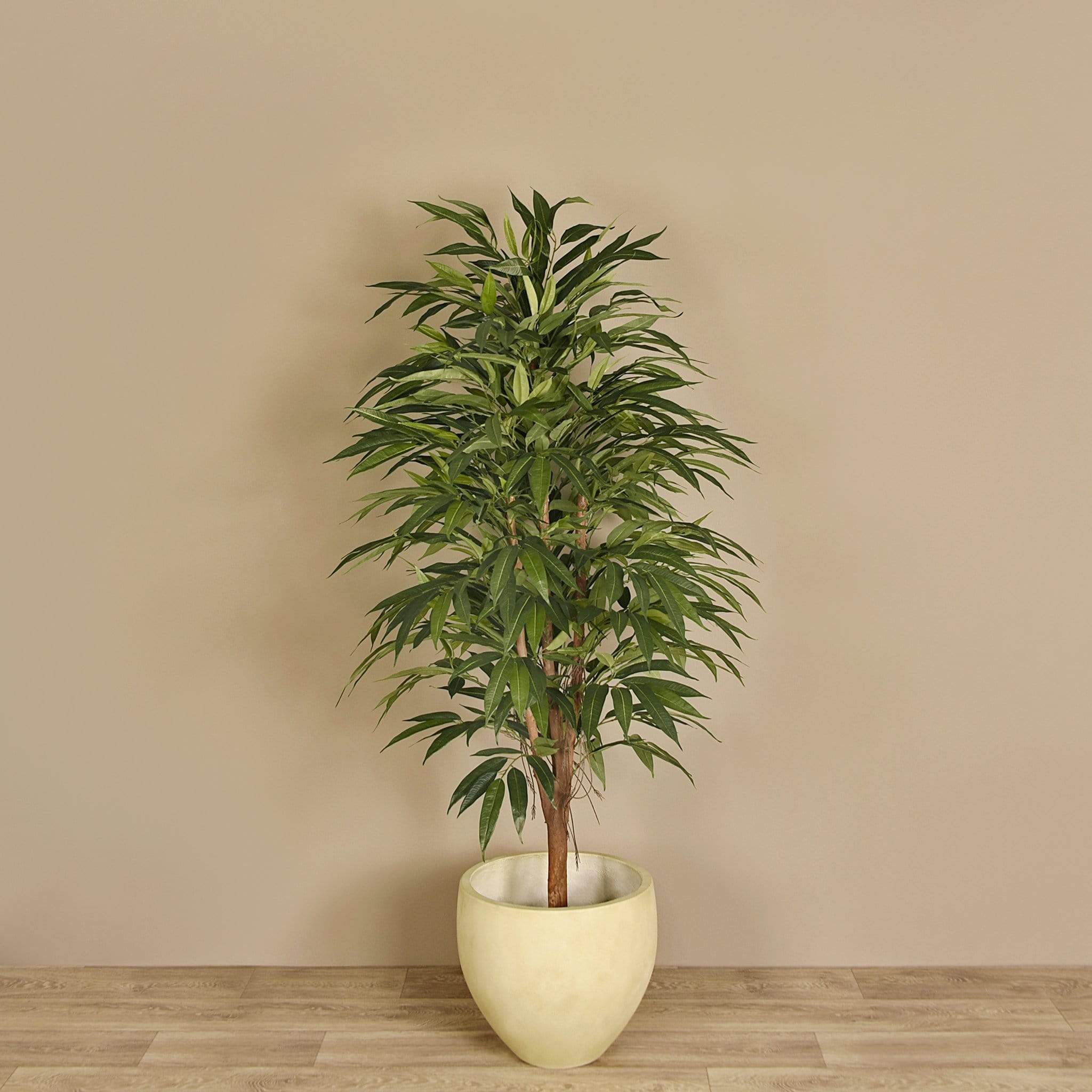 شجرة لونجيفوليا الاصطناعية