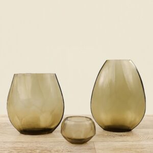 فازة زجاجية