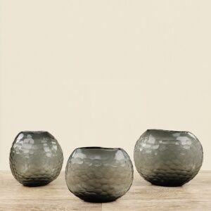 مزهرية زجاجية أنيقة