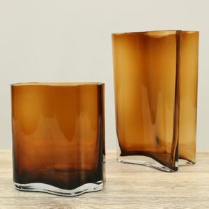 فازة زجاجية