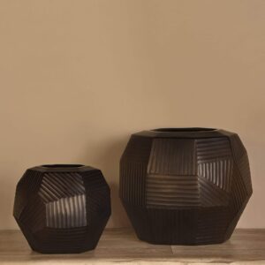 مزهرية على شكل طبلة