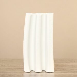 مزهرية من السيراميك