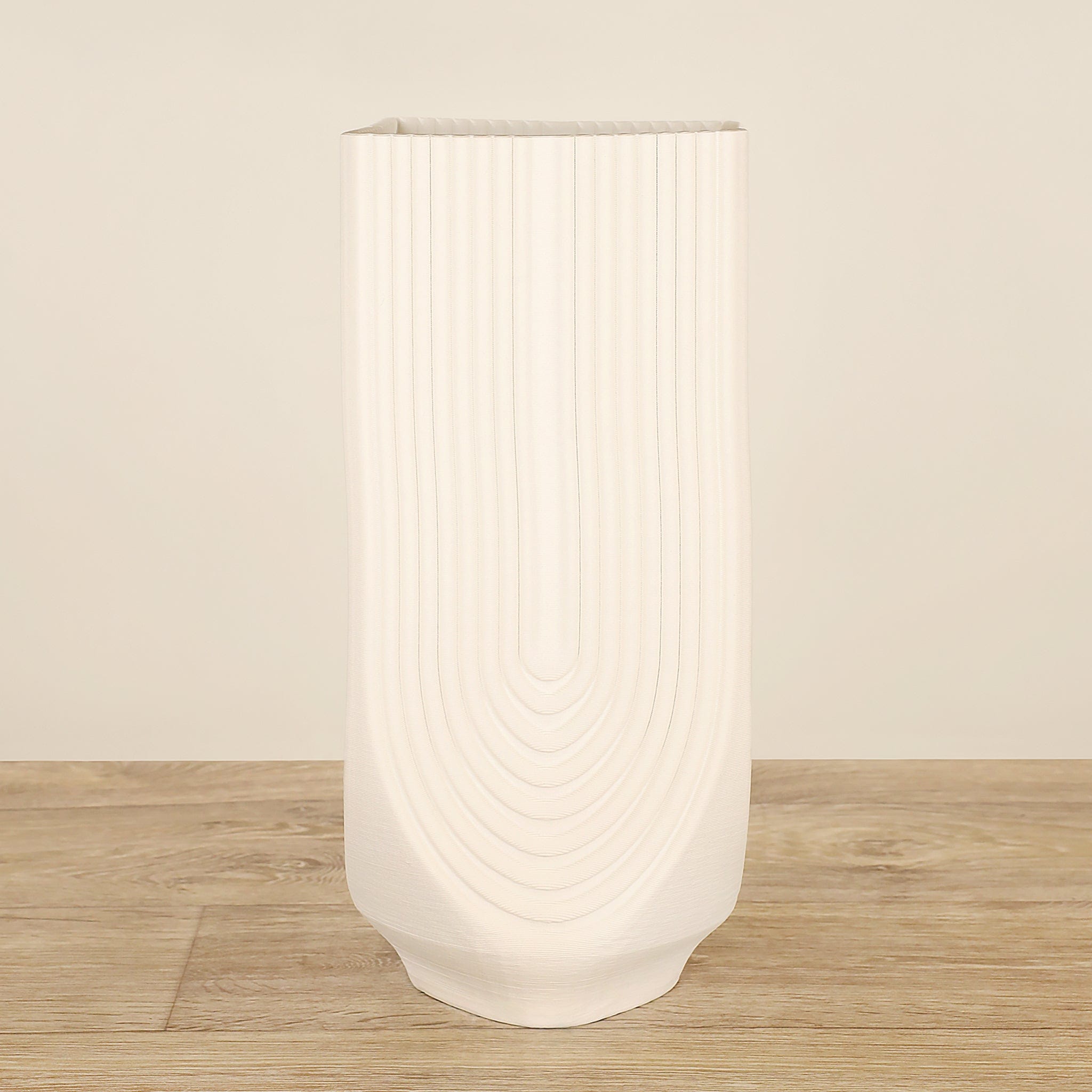 مزهرية من السيراميك