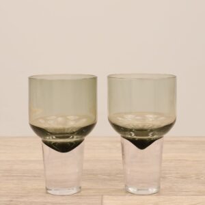 فازة زجاجية للزهور